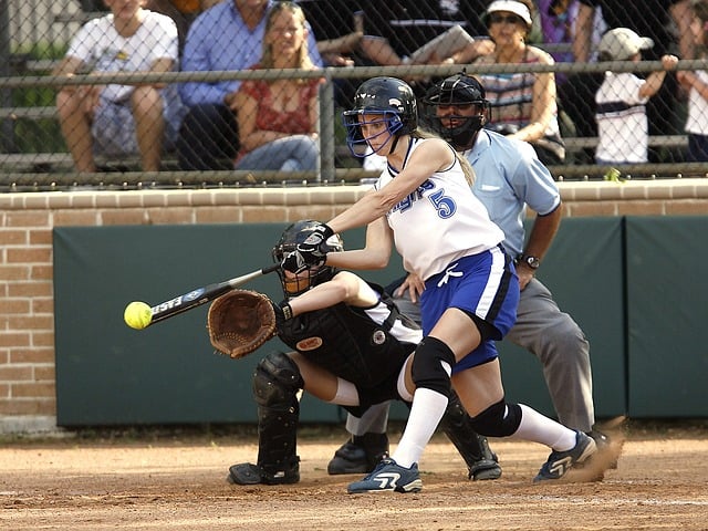 softball-1471736_640